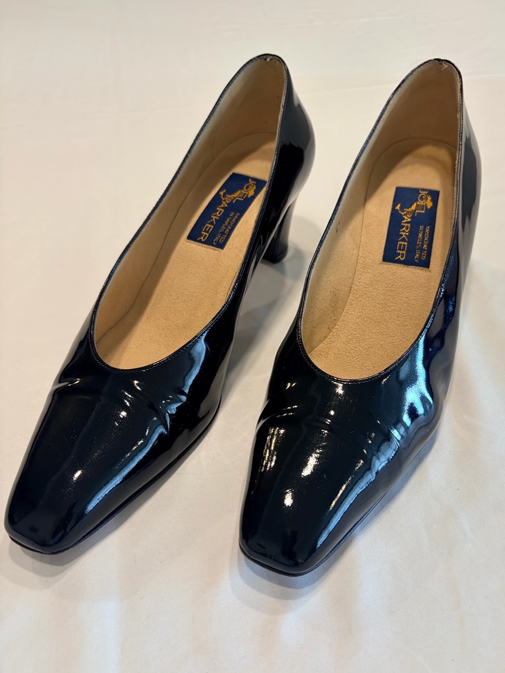 Joel Parker Black Patent Leather Pumps - Italian made vintage Size 9.5 AA narrow